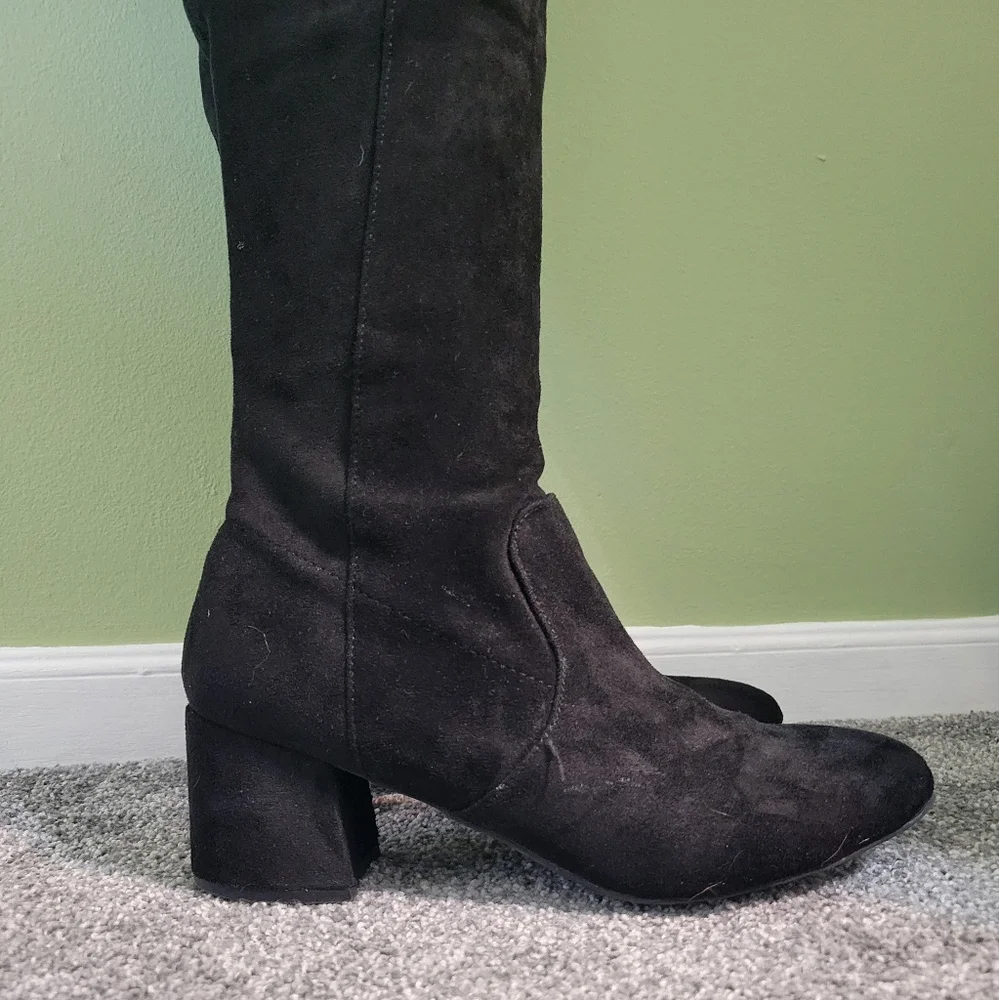 Black Over-the-Knee Boots - Picture 4 of 7